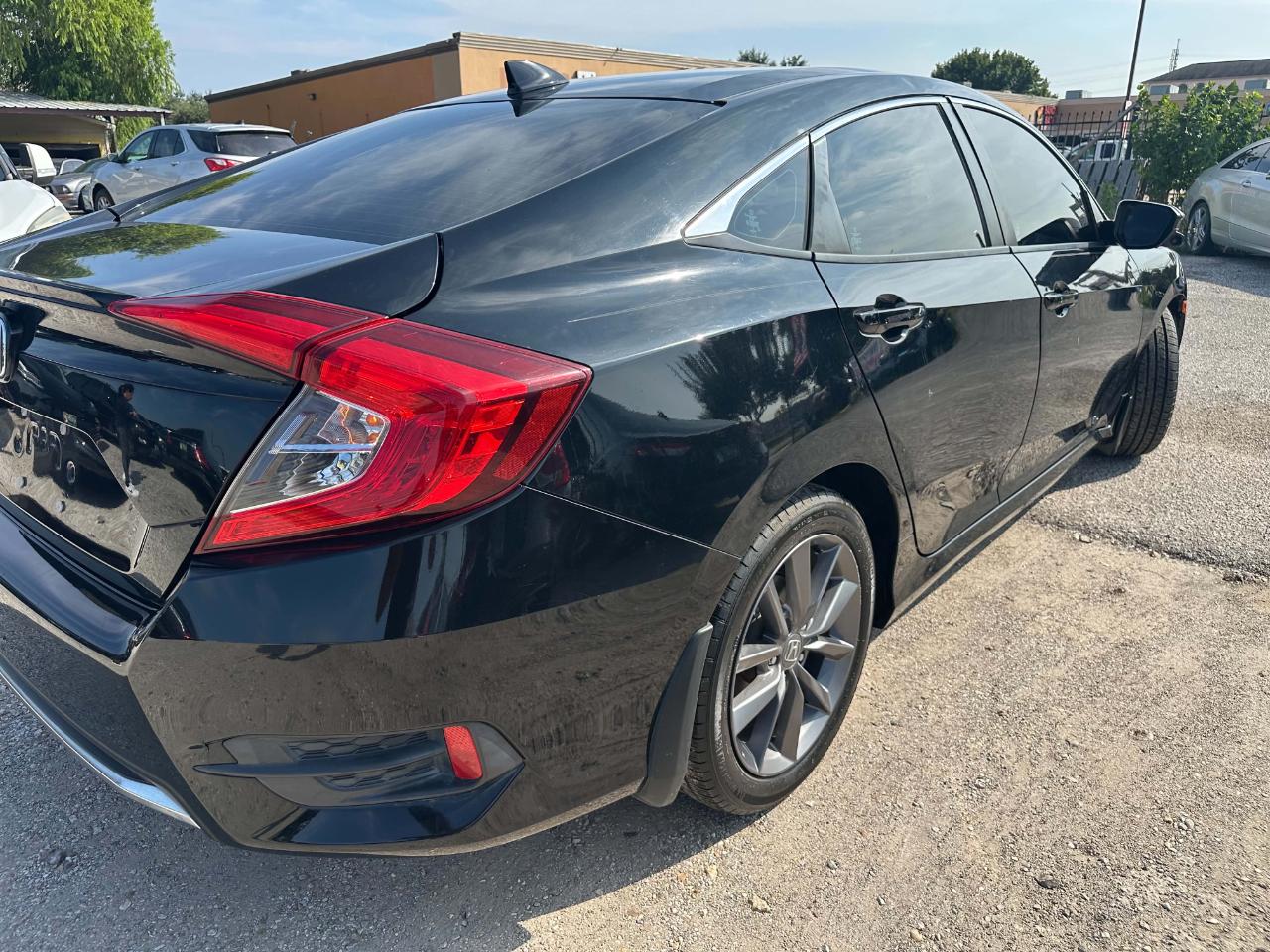 Honda Civic EX-T Sedan CVT 2019