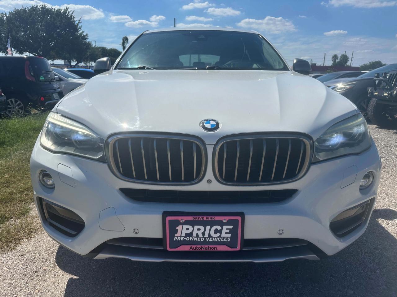 BMW X6 xDrive50i 2015