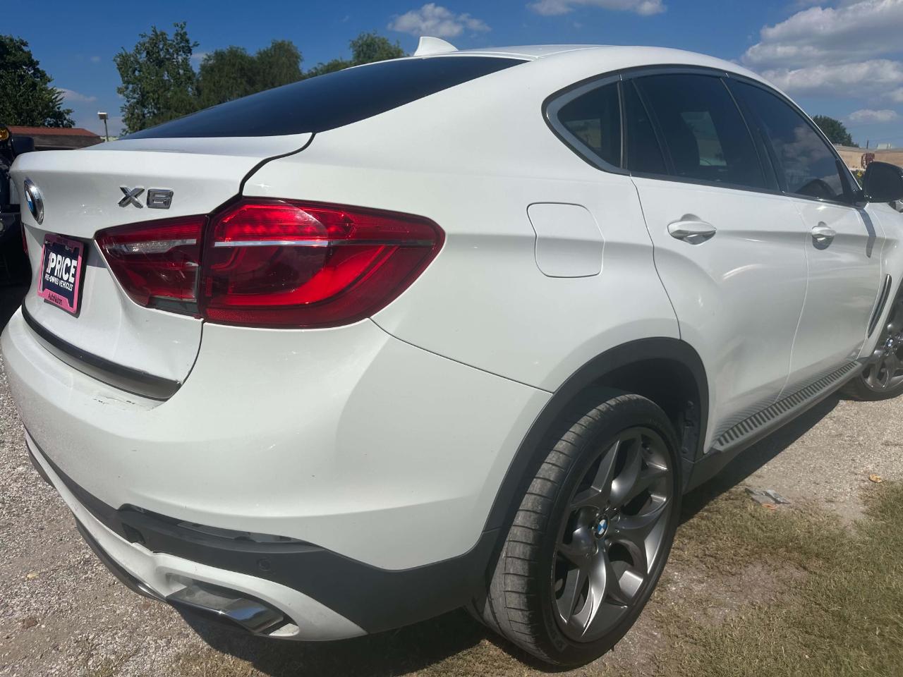 BMW X6 xDrive50i 2015