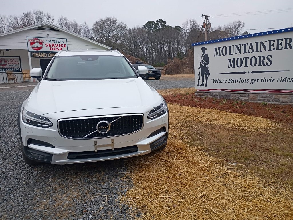 Volvo V90 Cross Country T6 2018
