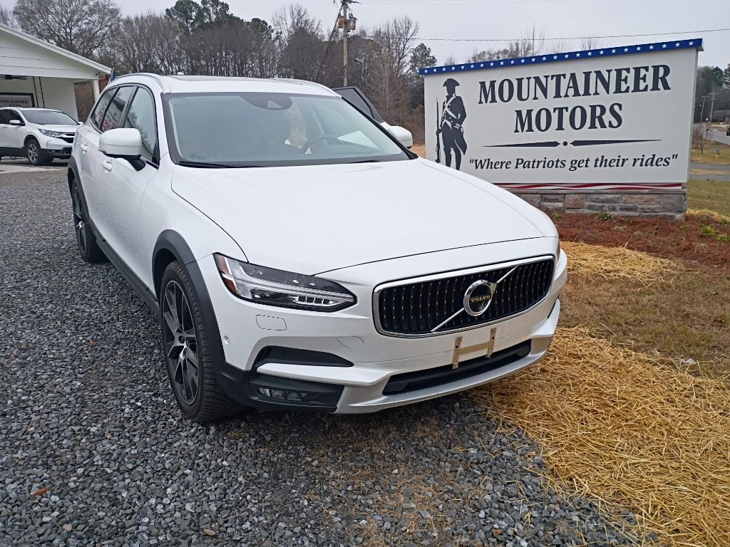 Volvo V90 Cross Country T6 2018