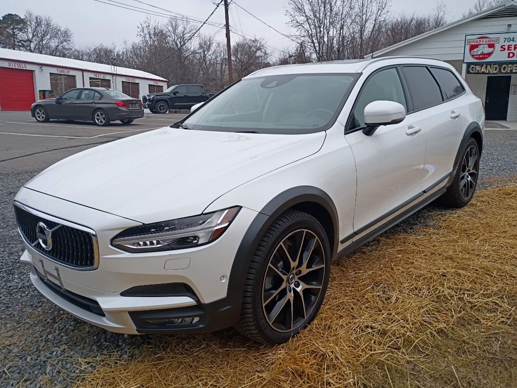 Volvo V90 Cross Country T6 2018