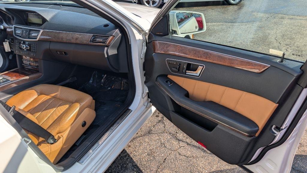 Mercedes-Benz E-Class E350 Sedan 2012