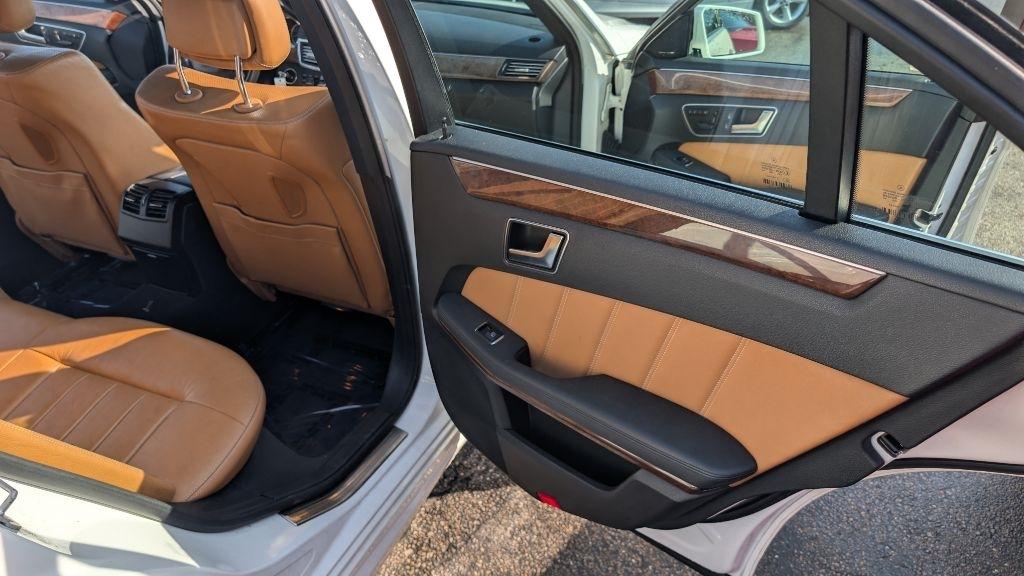 Mercedes-Benz E-Class E350 Sedan 2012