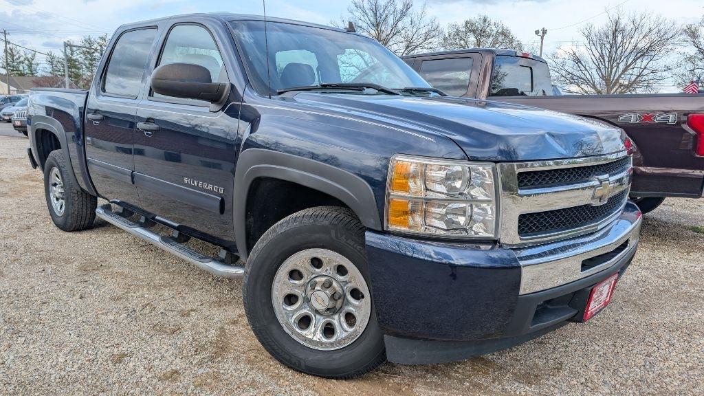 Chevrolet Silverado 1500 LS Crew Cab Short Box 2WD 2011