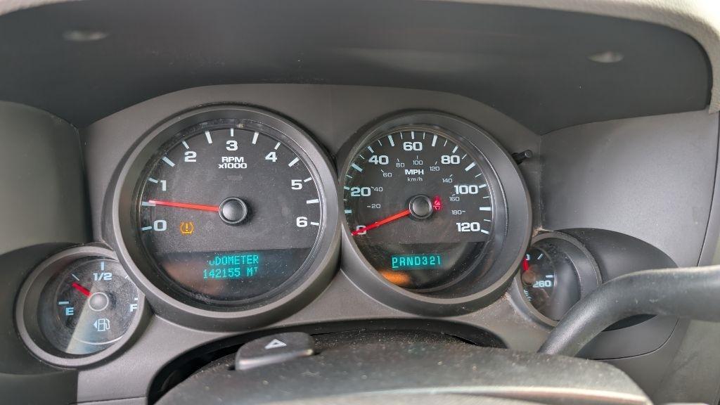 Chevrolet Silverado 1500 LS Crew Cab Short Box 2WD 2011