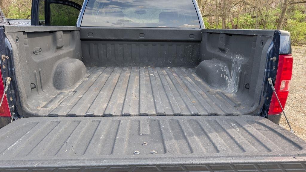 Chevrolet Silverado 1500 LS Crew Cab Short Box 2WD 2011