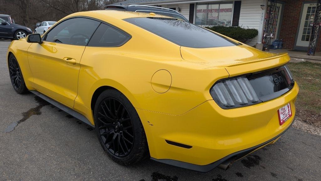 Ford Mustang EcoBoost Coupe 2016