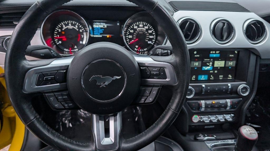 Ford Mustang EcoBoost Coupe 2016