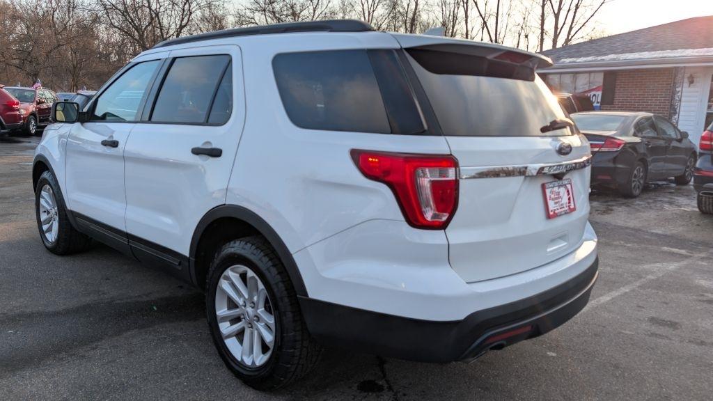 Ford Explorer Base 4WD 2017