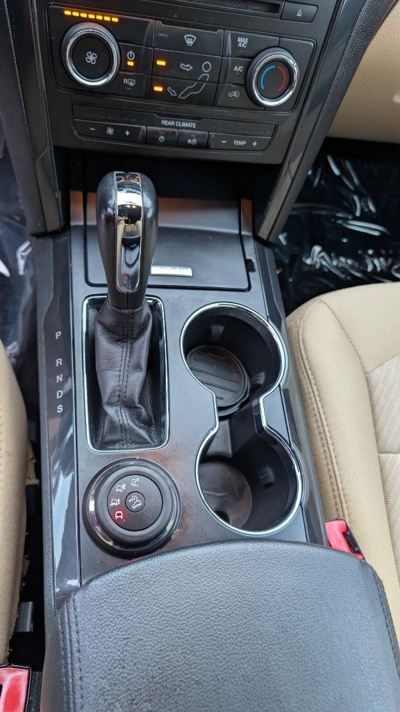 Ford Explorer Base 4WD 2017