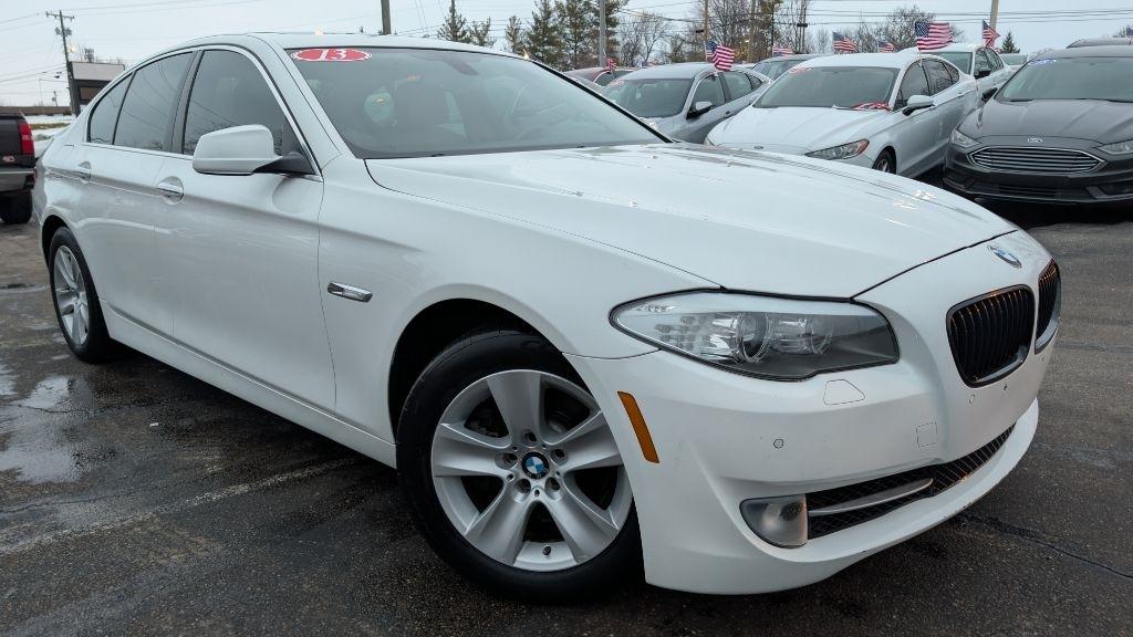 BMW 5-Series 528i xDrive 2013