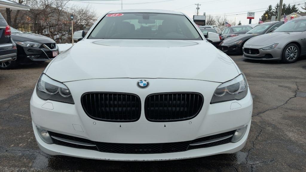 BMW 5-Series 528i xDrive 2013