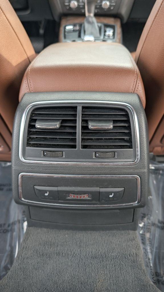 Audi A6 3.0T quattro Tiptronic 2013