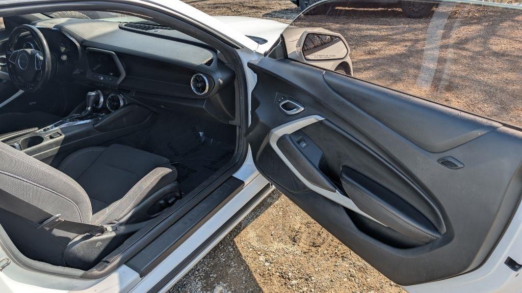 Chevrolet Camaro 1LT Coupe 8A 2018