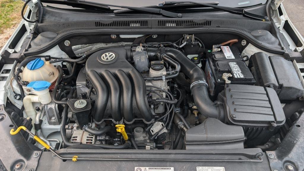 Volkswagen Jetta S 6A 2015