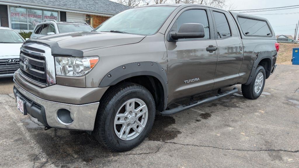 Toyota Tundra Tundra-Grade Double Cab 4.6L 2WD 2013