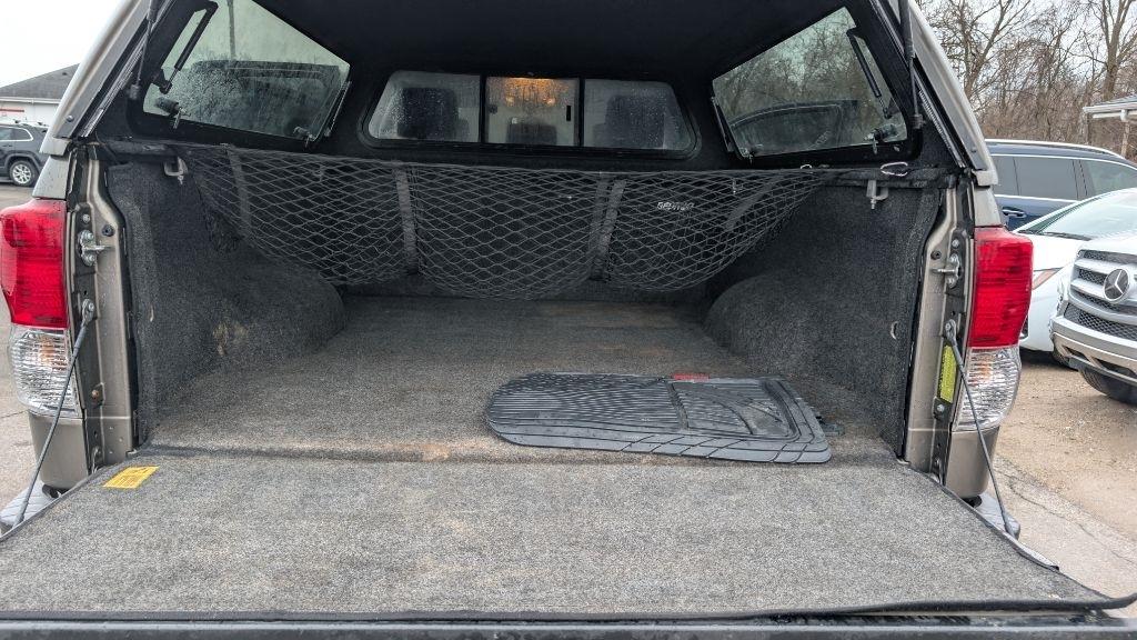 Toyota Tundra Tundra-Grade Double Cab 4.6L 2WD 2013