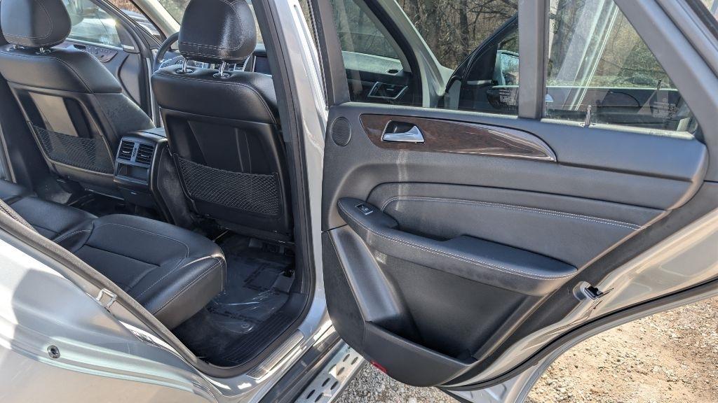 Mercedes-Benz M-Class ML350 4MATIC 2014