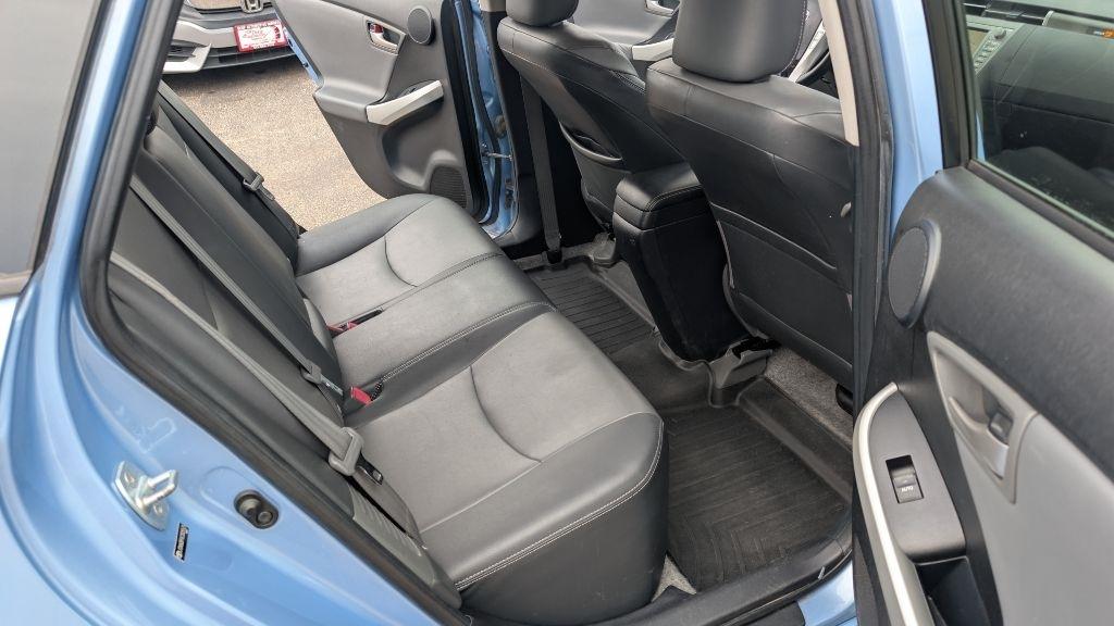 Toyota Prius Plug-In 2012