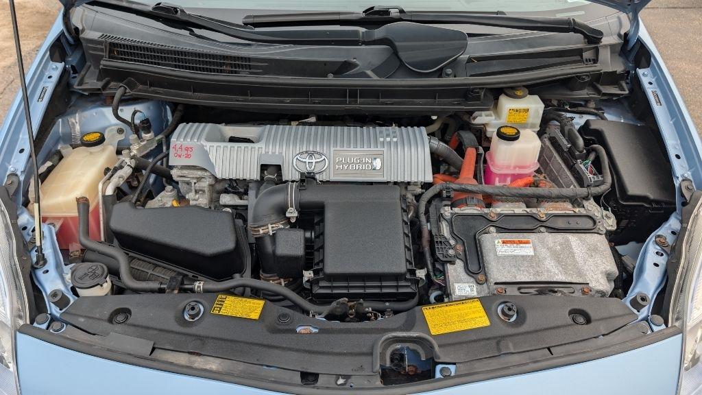 Toyota Prius Plug-In 2012