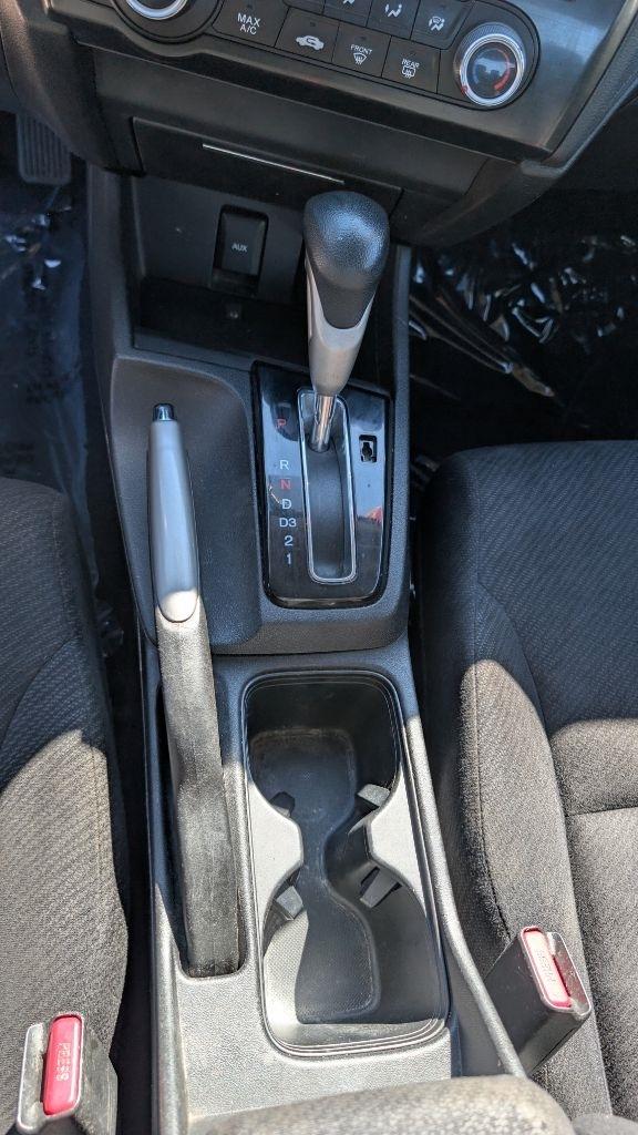 Honda Civic LX Sedan 5-Speed AT 2013