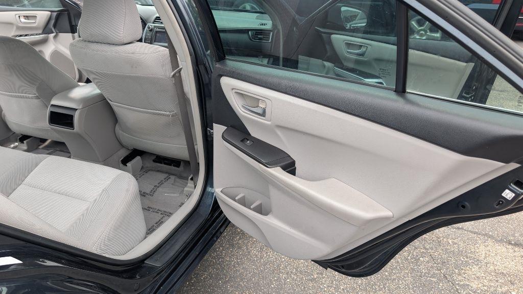 Toyota Camry LE 2016