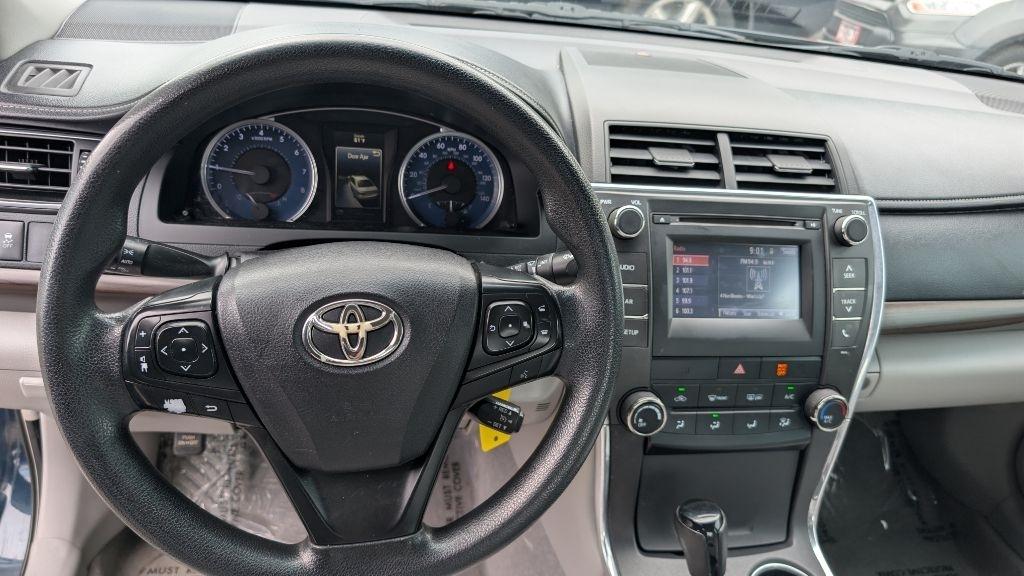 Toyota Camry LE 2016