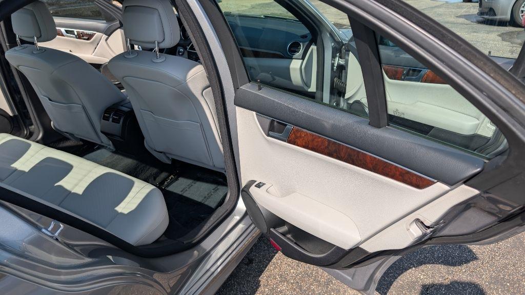 Mercedes-Benz C-Class C300 4MATIC Sport Sedan 2014