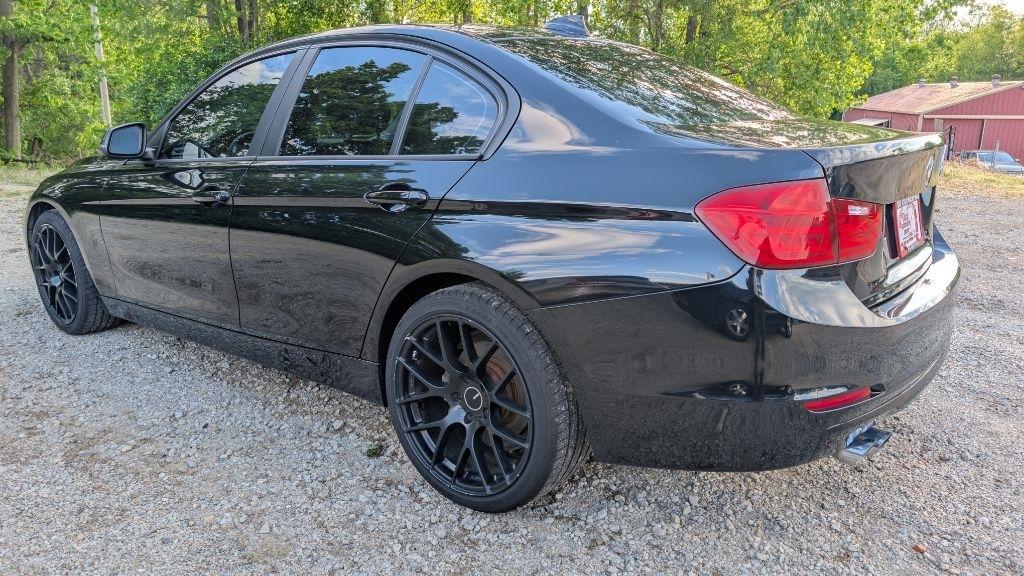 BMW 3-Series 328i Sedan 2015