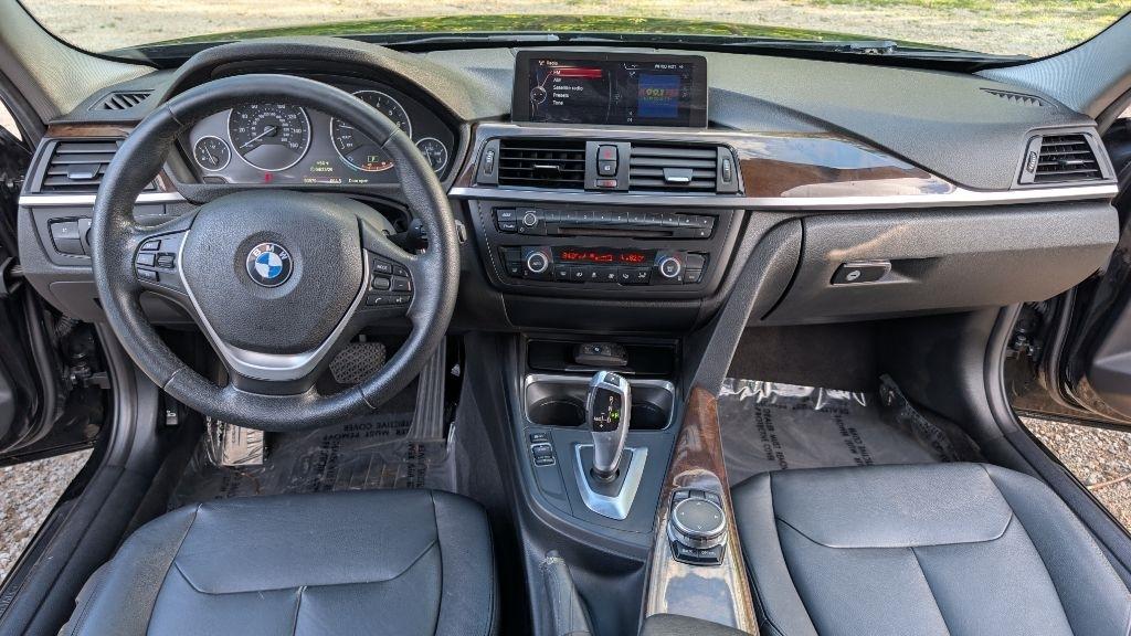 BMW 3-Series 328i Sedan 2015
