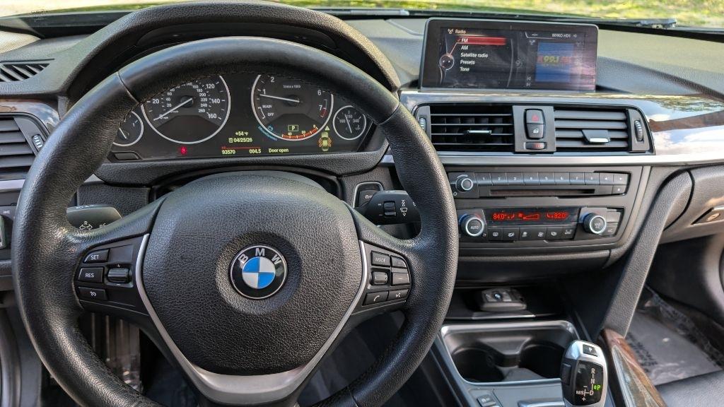 BMW 3-Series 328i Sedan 2015