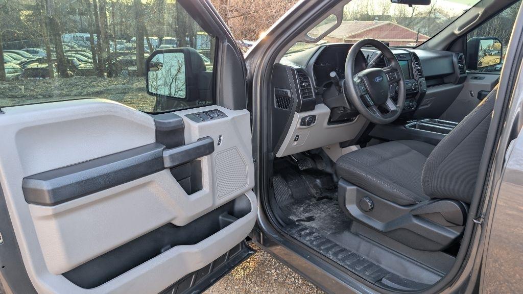 Ford F-150 XL SuperCrew 5.5-ft. Bed 4WD 2018