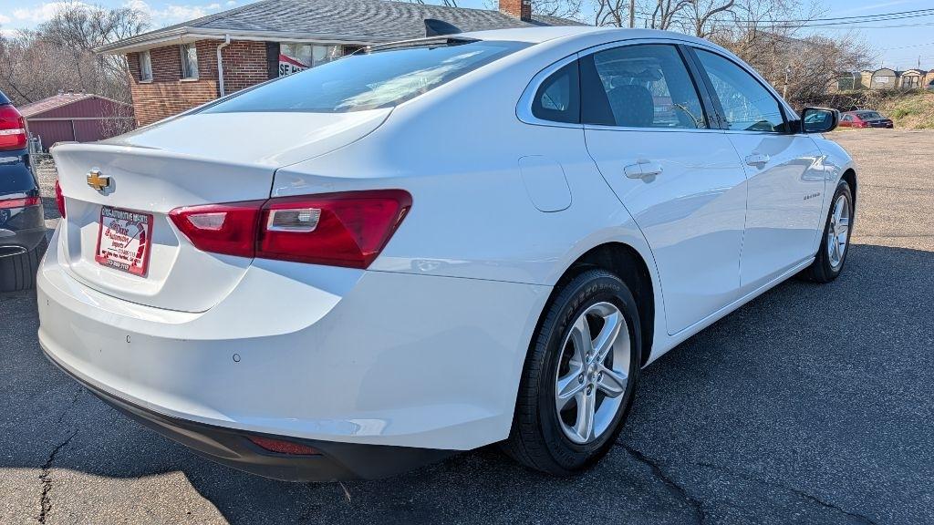 Chevrolet Malibu 1FL 2021