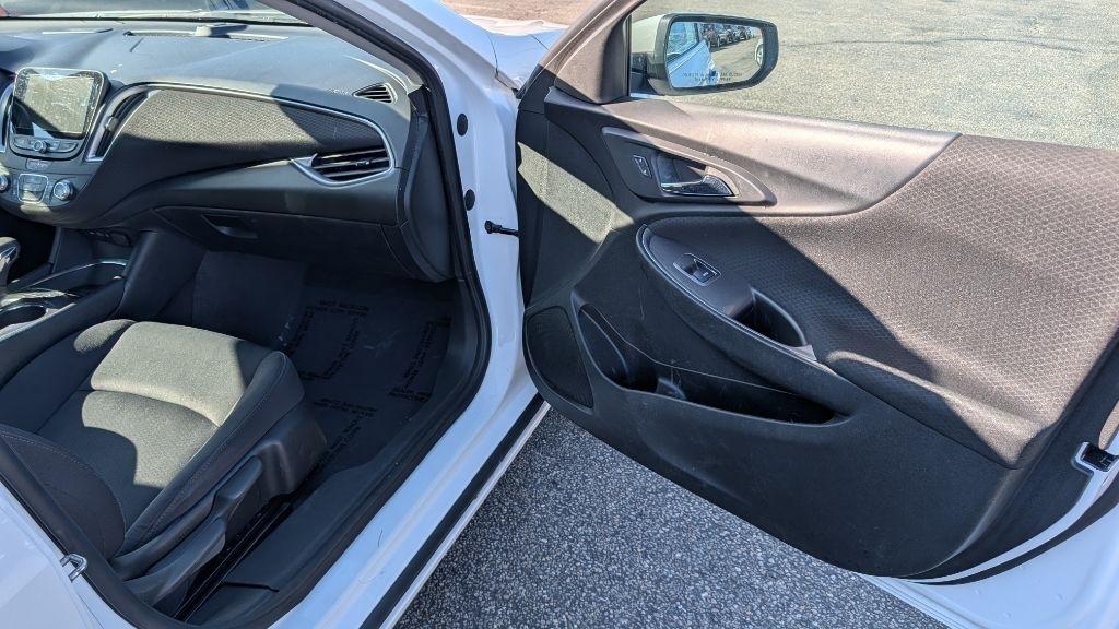 Chevrolet Malibu 1FL 2021