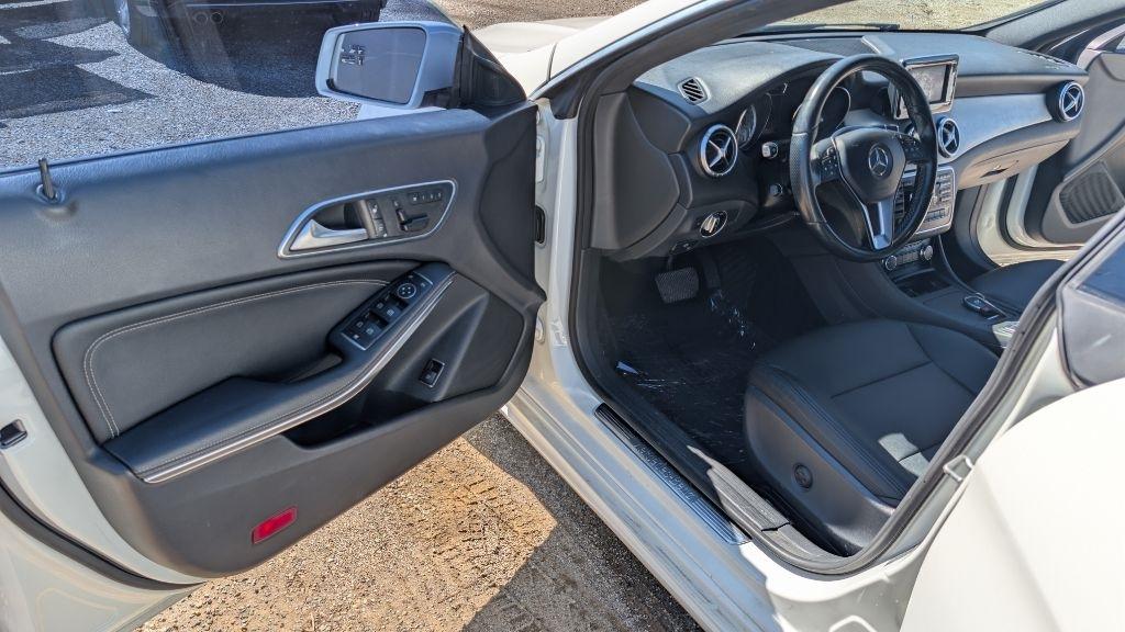 Mercedes-Benz CLA-Class CLA250 4MATIC 2014