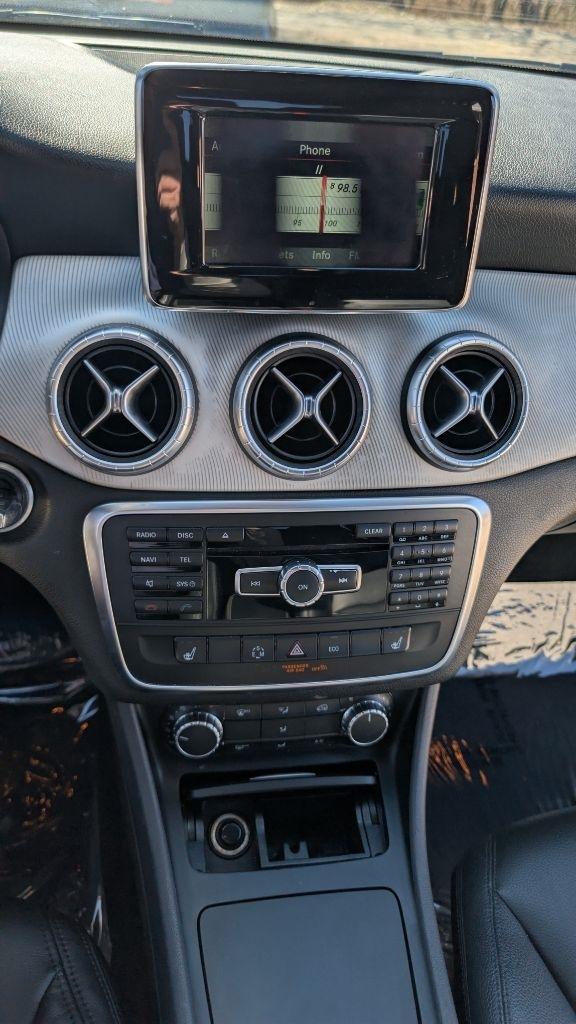 Mercedes-Benz CLA-Class CLA250 4MATIC 2014