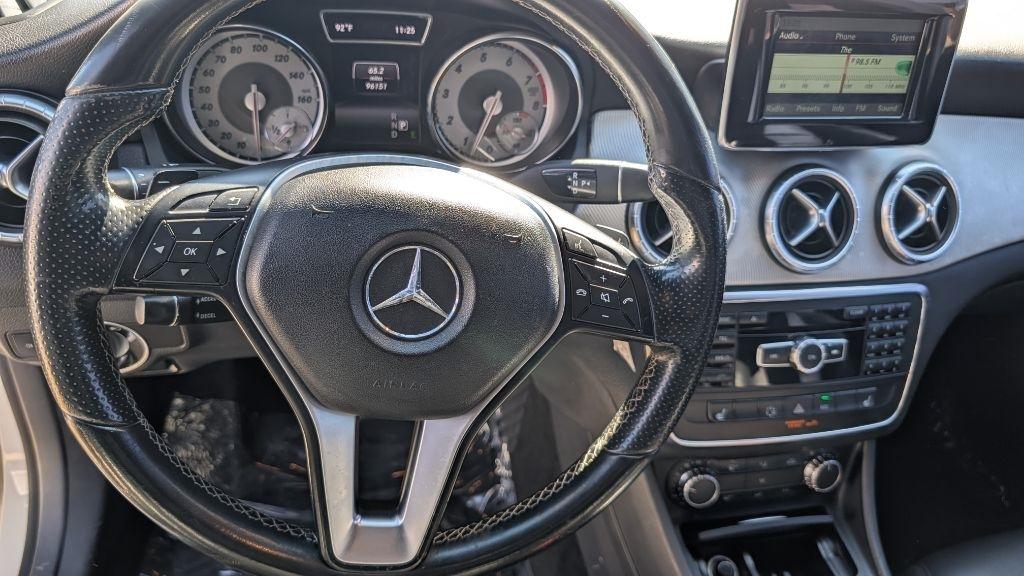 Mercedes-Benz CLA-Class CLA250 4MATIC 2014