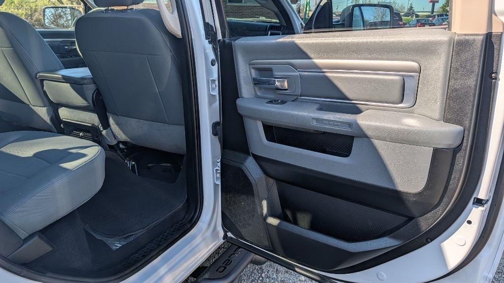 RAM 1500 Classic Tradesman Crew Cab LWB 2WD 2020