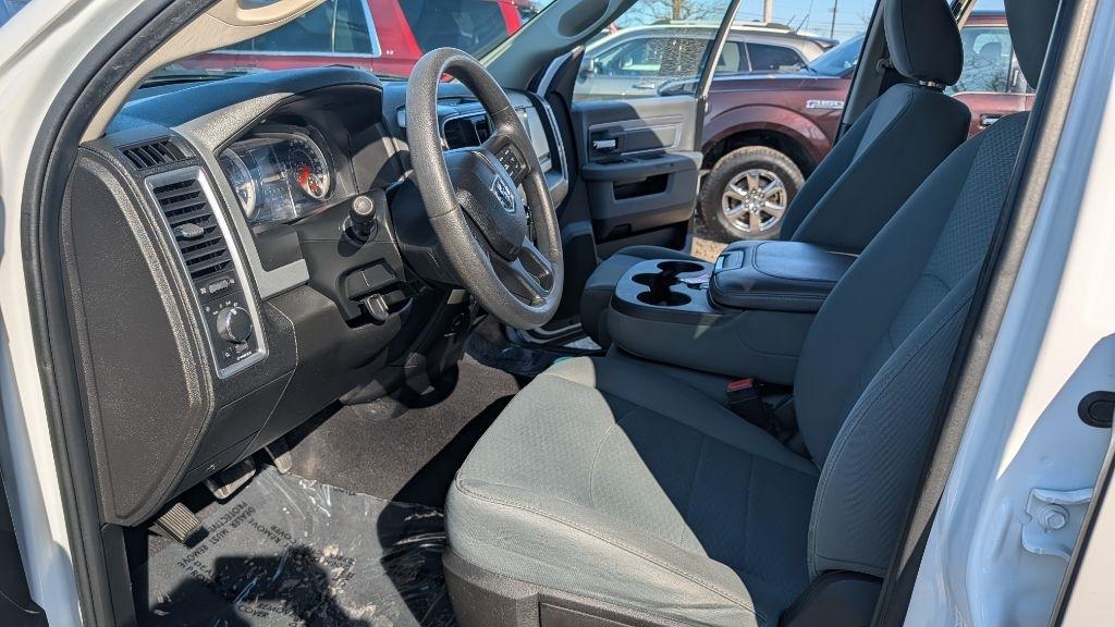 RAM 1500 Classic Tradesman Crew Cab LWB 2WD 2020