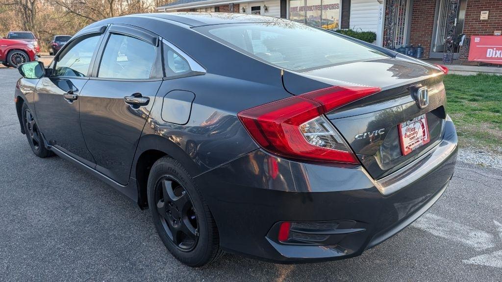Honda Civic LX Sedan CVT 2016