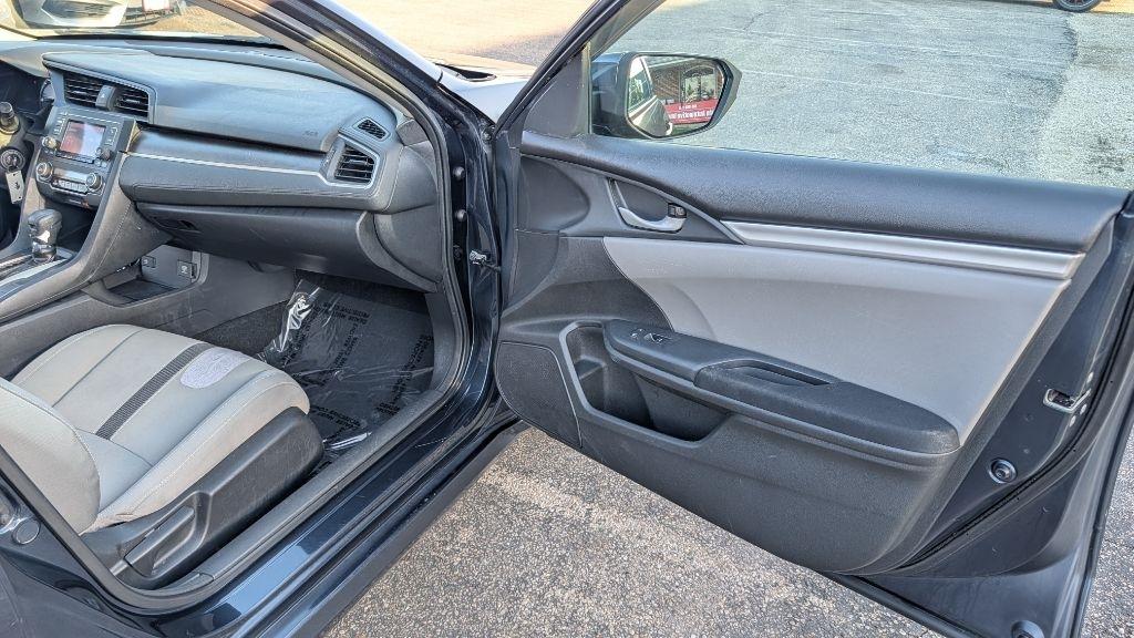 Honda Civic LX Sedan CVT 2016