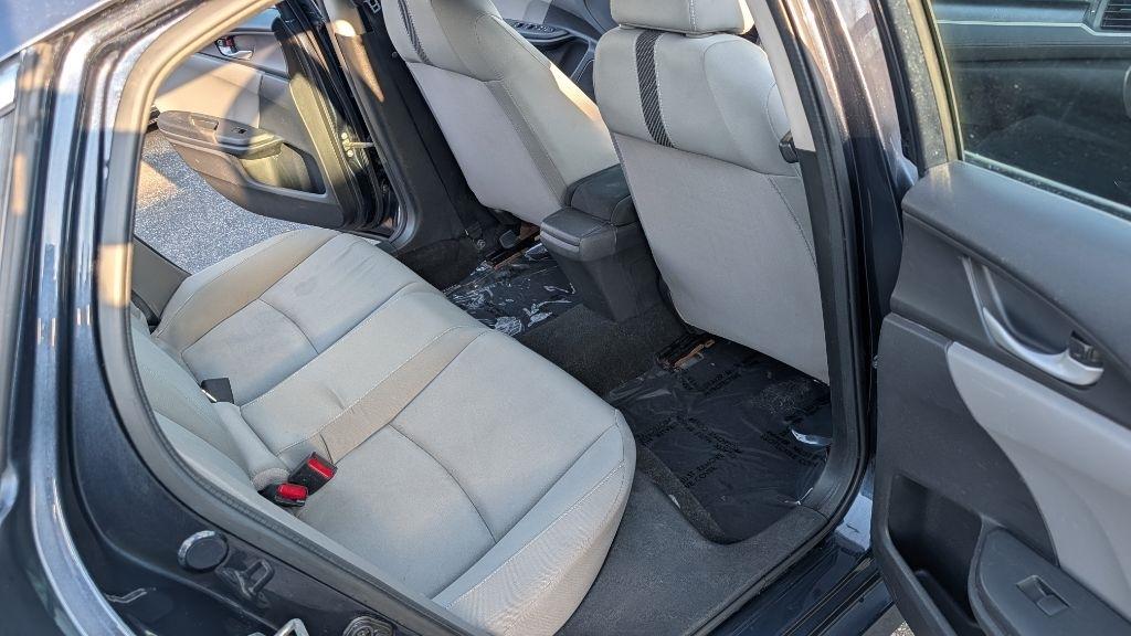 Honda Civic LX Sedan CVT 2016