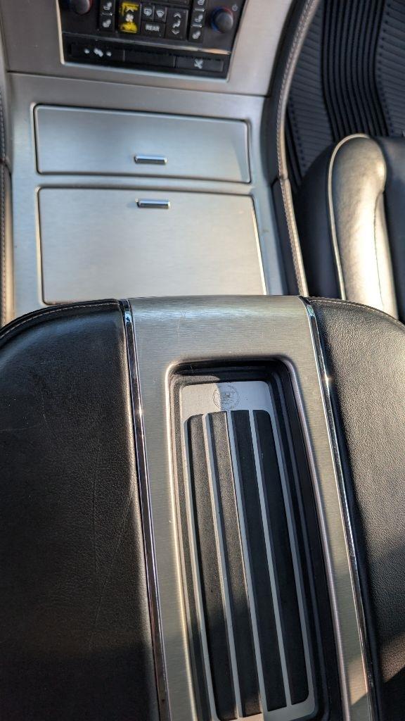 Cadillac Escalade ESV AWD Platinum 2014