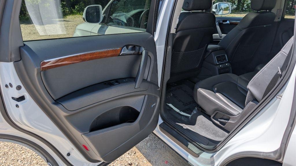 Audi Q7 3.0T Premium Plus quattro 2015
