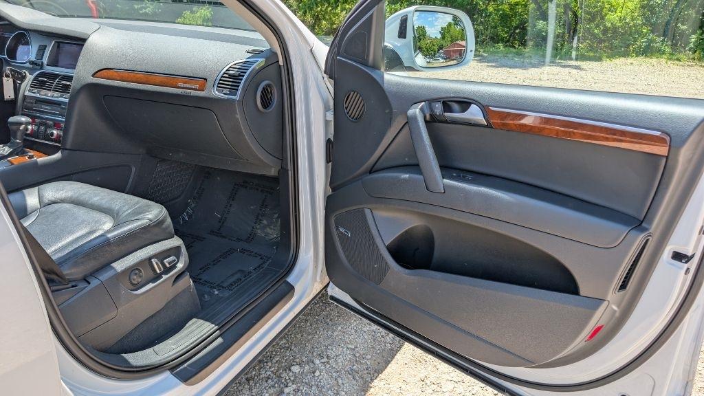 Audi Q7 3.0T Premium Plus quattro 2015