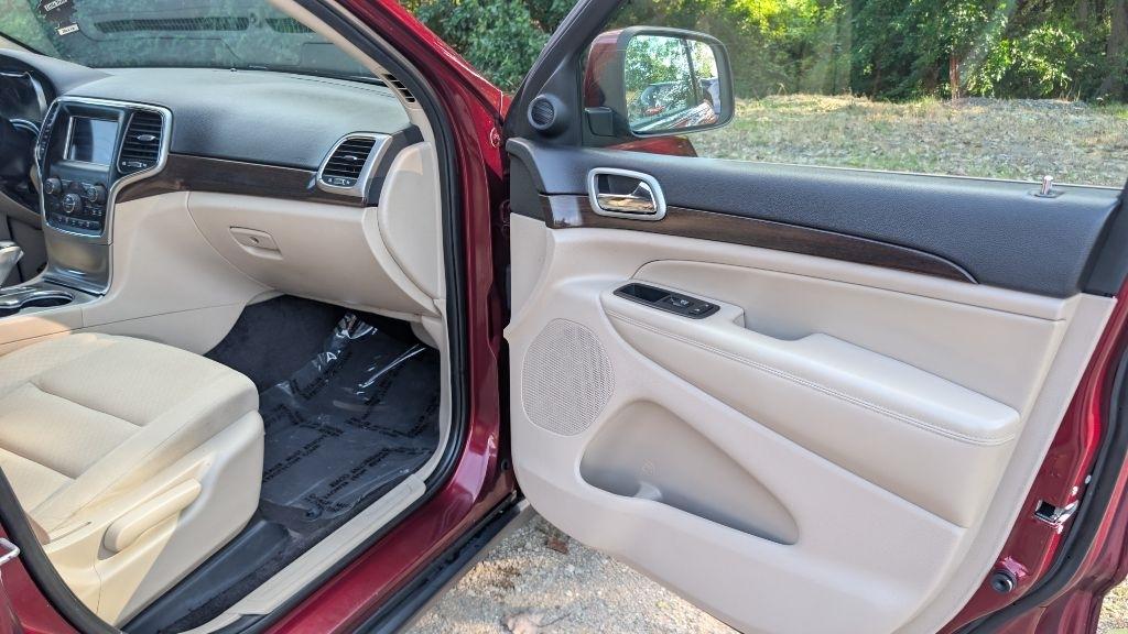 Jeep Grand Cherokee Laredo 4WD 2018