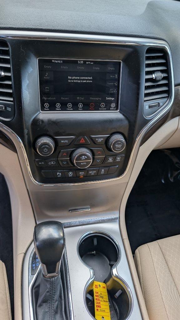Jeep Grand Cherokee Laredo 4WD 2018