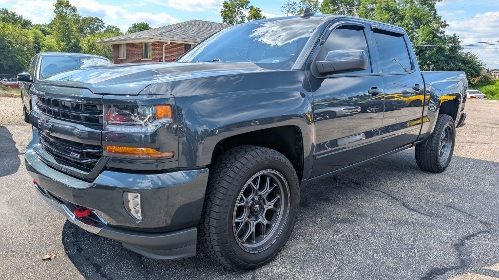Chevrolet Silverado 1500 LT Crew Cab 4WD 2017