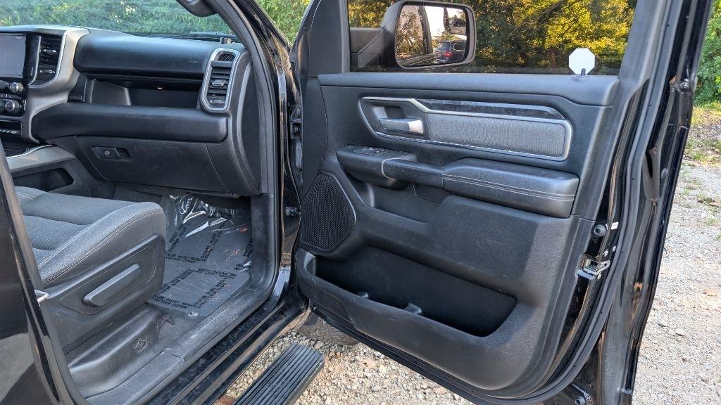 RAM 1500 Big Horn Crew Cab SWB 4WD 2019